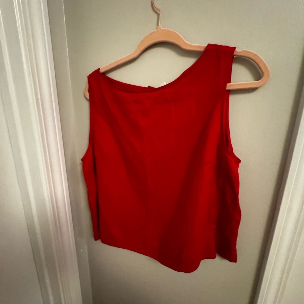 Linen blend sleeveless blouse